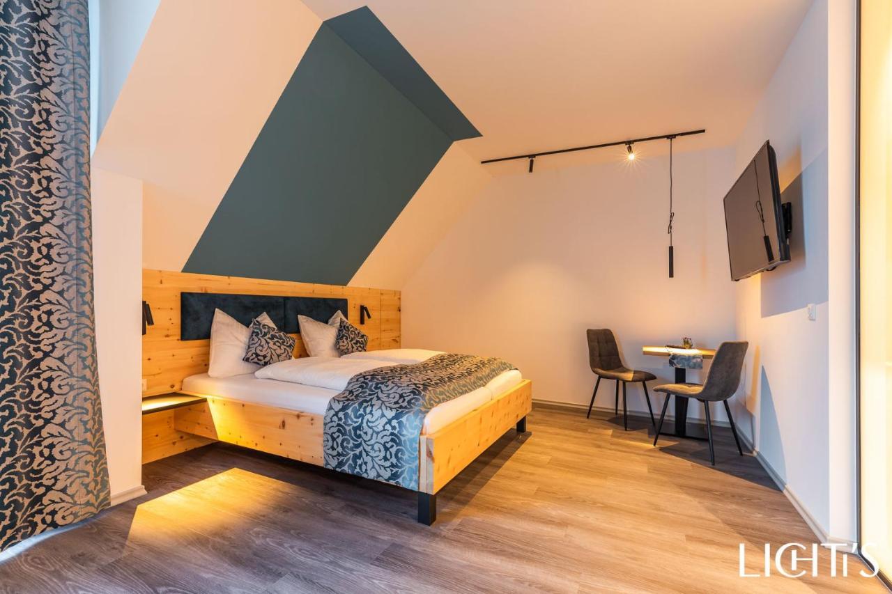 Lichti'S Rooms & Appartements Aspang Markt Buitenkant foto